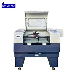 Машина для лазерной резки тканых этикеток Boming с возможностью горячей замены